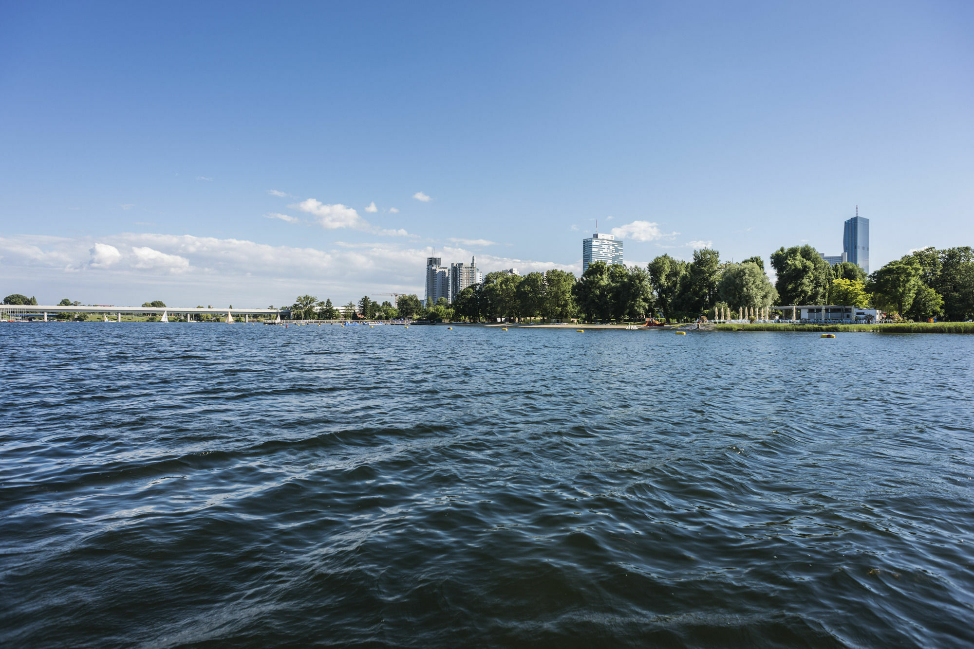 Ajo Apartments - Alte Donau Waterfront - Self-Check-In * Vienna