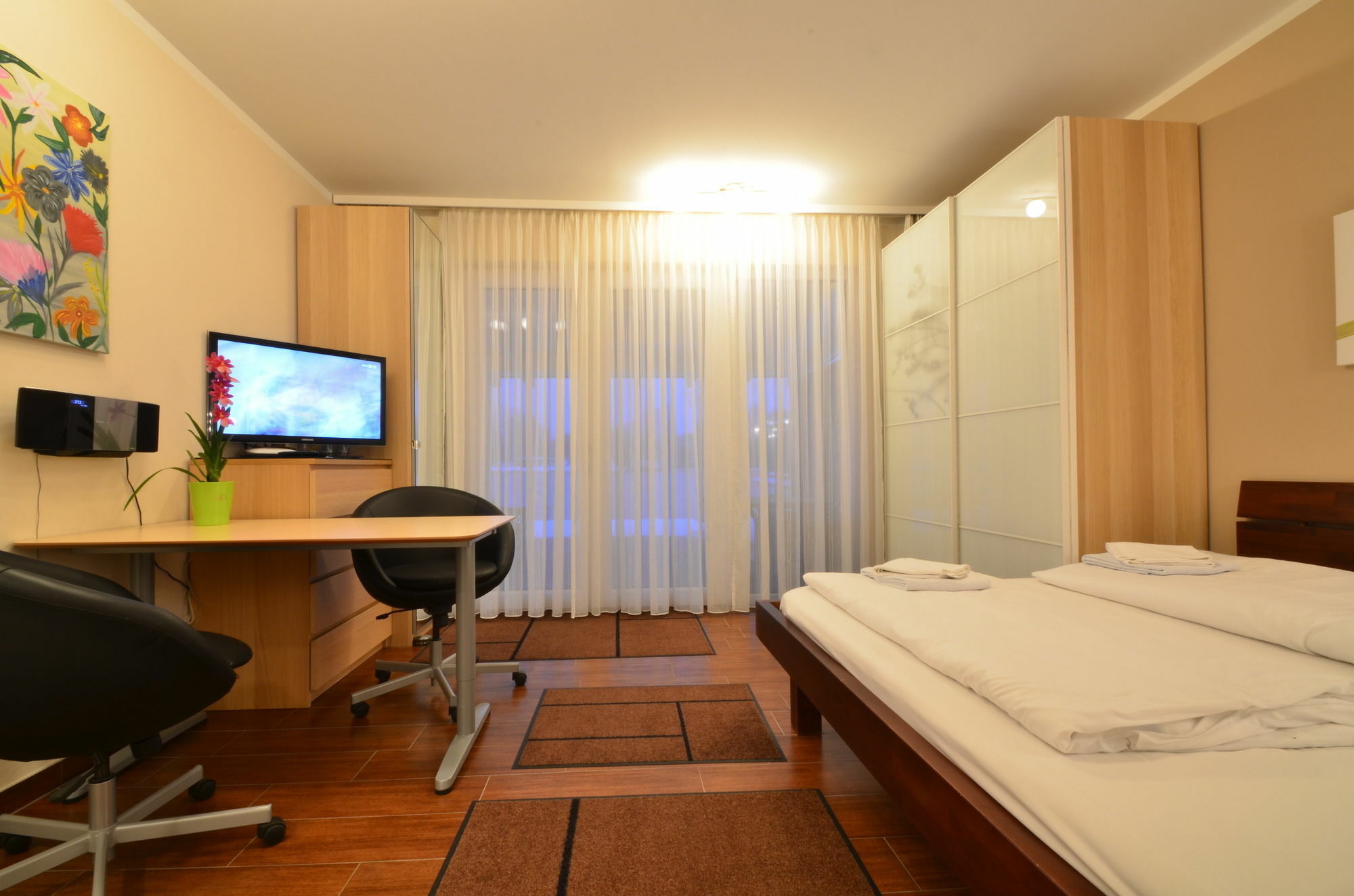 Ajo Apartments - Alte Donau Waterfront - Self-Check-In Apartment Vienna